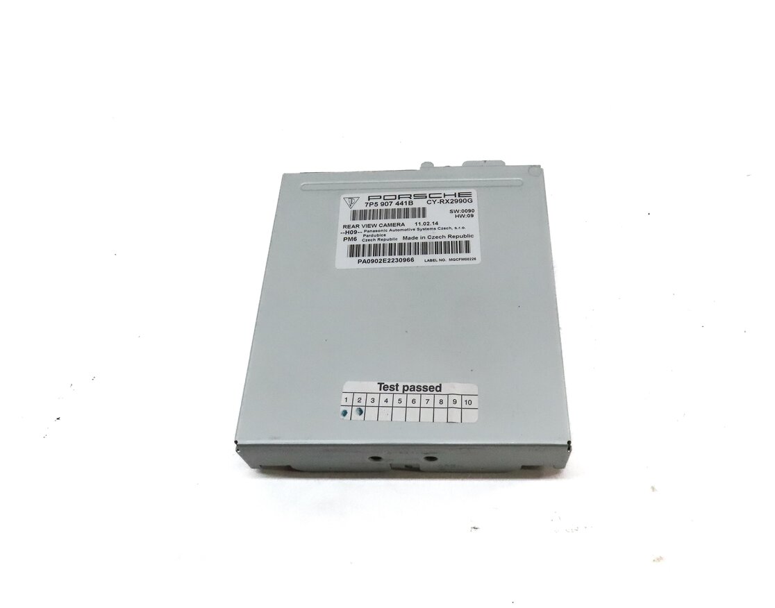 Thumbnail 2: 2011-2016 PORSCHE CAYENNE (958) REARVIEW CAMERA CONTROL MODULE