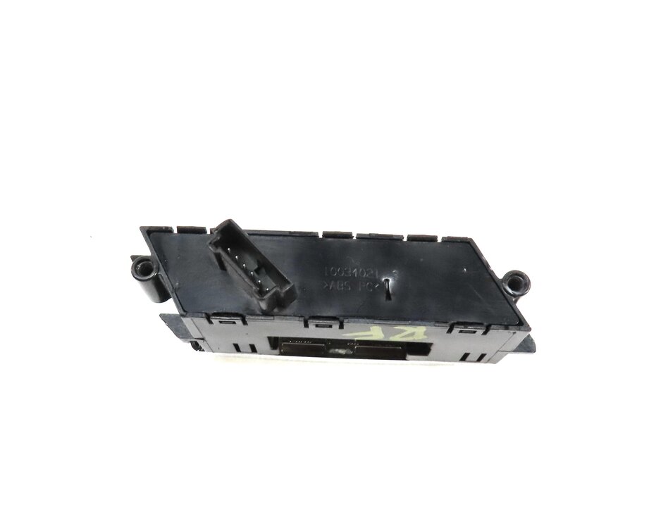 Thumbnail 4: 2014 PORSCHE CAYENNE HYBRID 958 FRONT RIGHT PASSENGER SEAT MEMORY SWITCH BUTTON