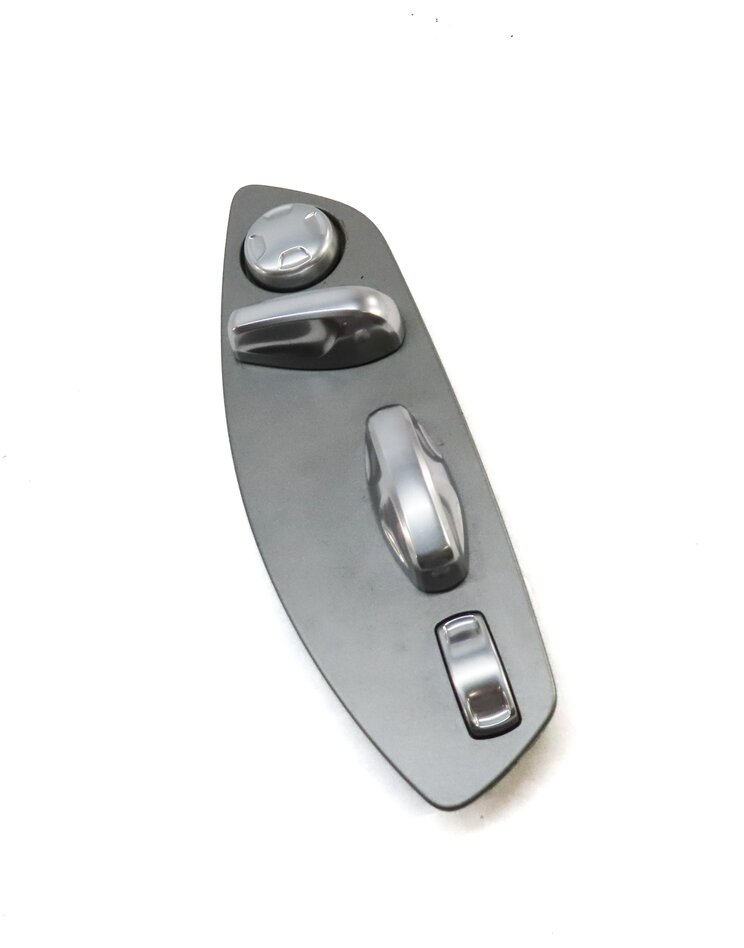 Thumbnail 3: 2014 PORSCHE CAYENNE HYBRID (958) FRONT LEFT DRIVER SEAT ADJUST SWITCH (SILVER)