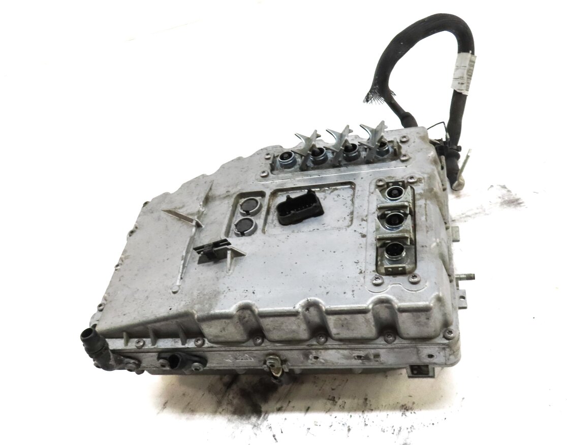 Thumbnail 2: 2014 PORSCHE CAYENNE 958 3.0L HYBRID M06.EC ENGINE HYBRID BATTERY POWER INVERTER