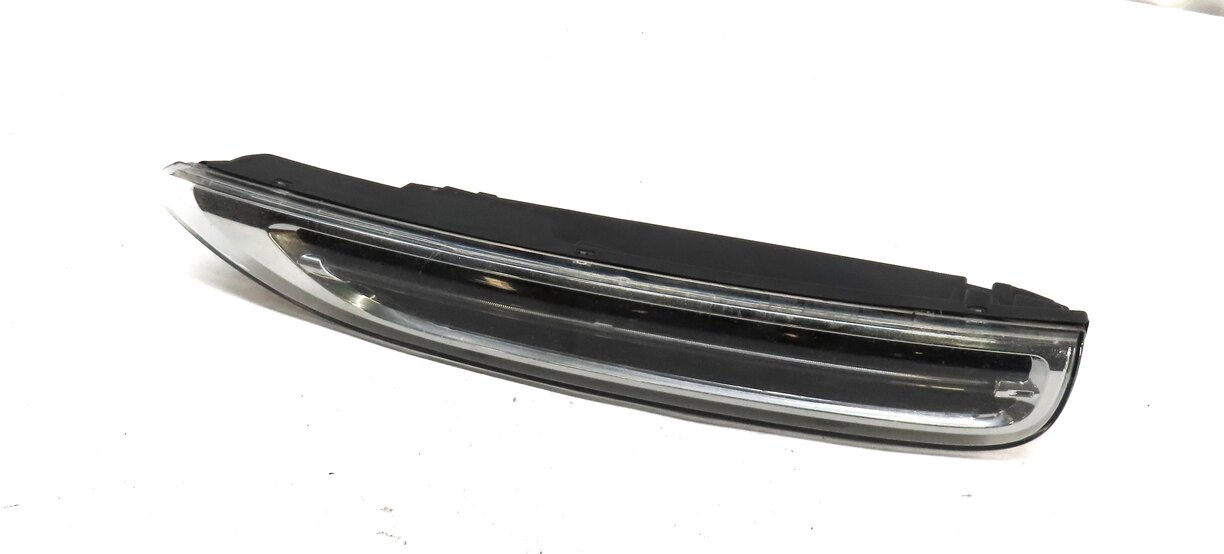11-14 PORSCHE CAYENNE (958) RIGHT FRONT DRL DAY TIME RUNNING MARKER LIGHT LAMP