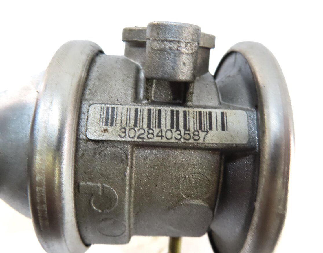 Thumbnail 9: 2014 PORSCHE CAYENNE (958) 3.0L HYBRID M06.EC ENGINE EMISSIONS EGR VALVE SET 2