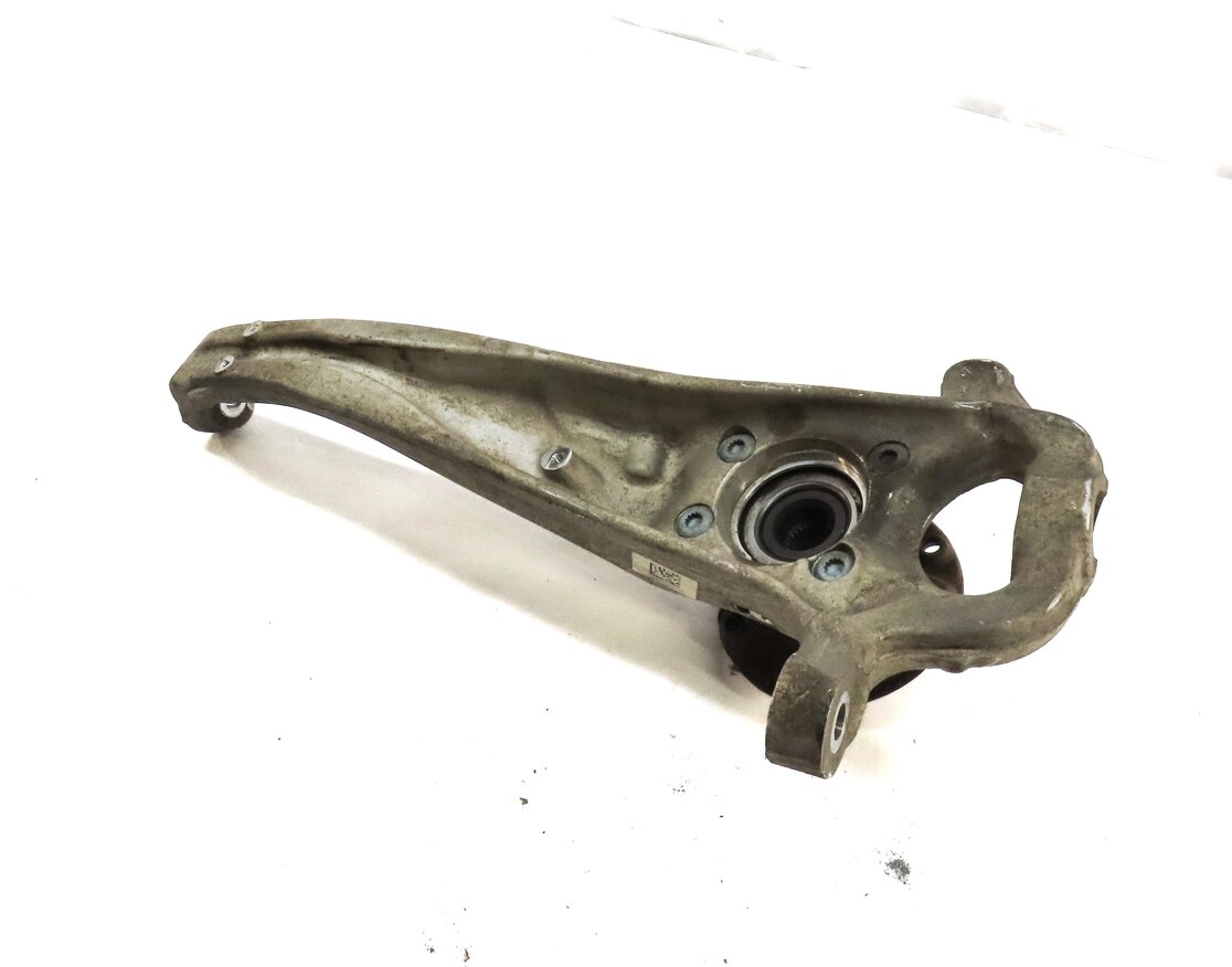 2011-2018 PORSCHE CAYENNE (958) LEFT FRONT DRIVER SPINDLE KNUCKLE WHEEL HUB