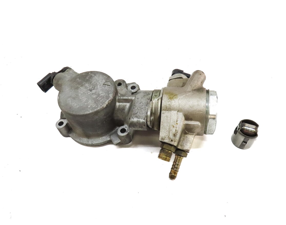 Thumbnail 2: 2011-2018 PORSCHE CAYENNE PANAMERA (958 970 G1) 3.0L ENGINE MECHANICAL FUEL PUMP