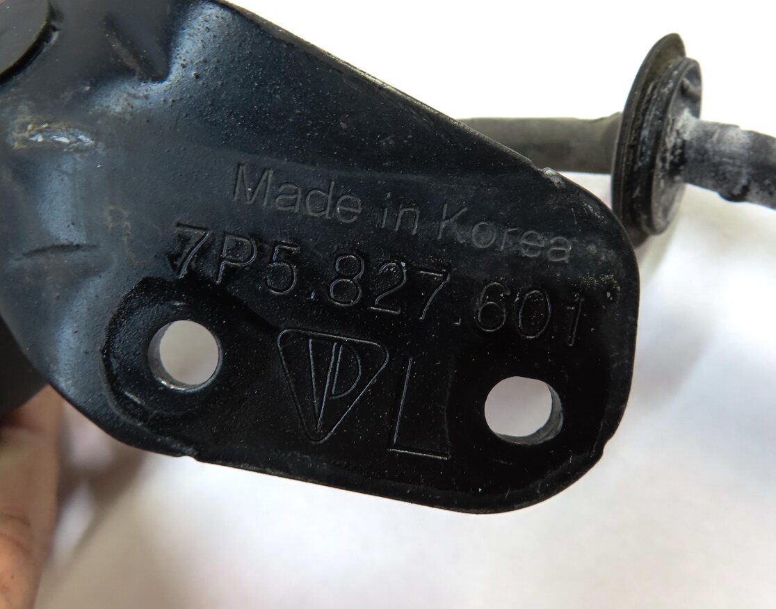Thumbnail 5: 2014 PORSCHE CAYENNE HYBRID (958) HATCH TRUNK REAR LEFT ELECTRIC SHOCK STRUT