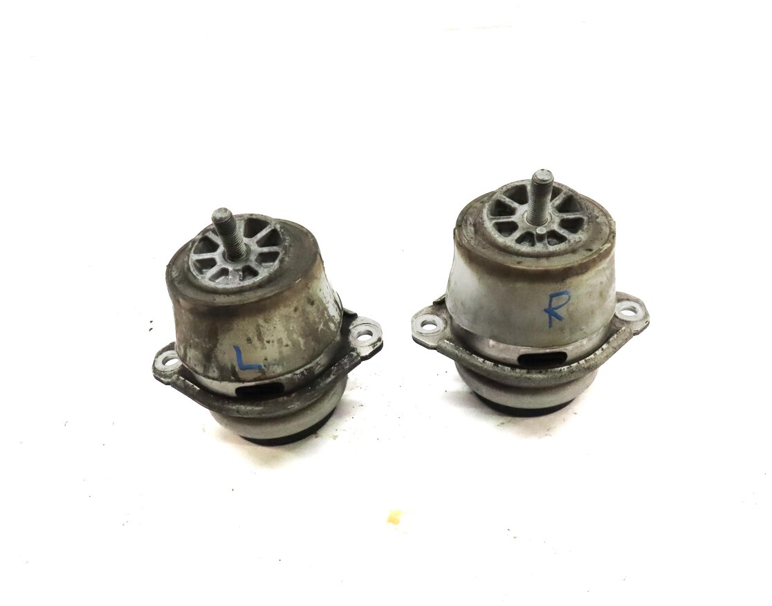 Thumbnail 2: 2014 PORSCHE CAYENNE (958) 3.0L HYBRID M06.EC LEFT RIGHT ENGINE MOTOR MOUNT SET2