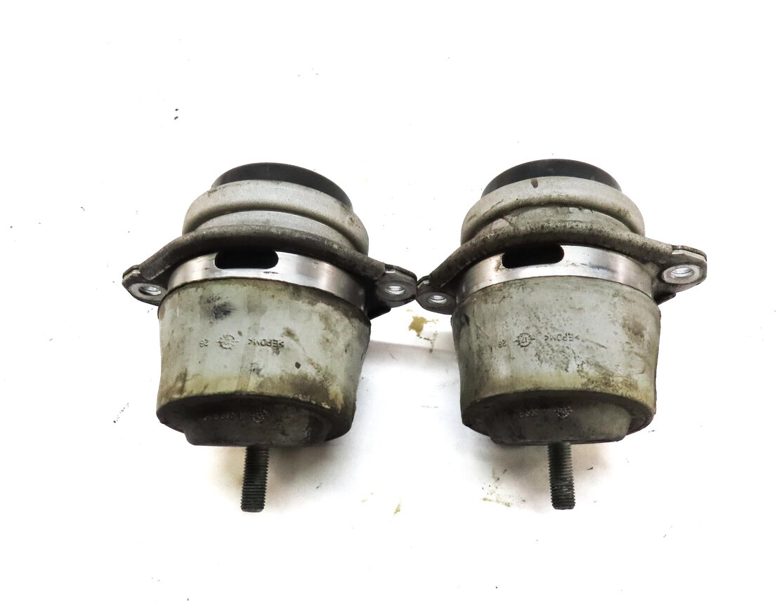 Thumbnail 4: 2014 PORSCHE CAYENNE (958) 3.0L HYBRID M06.EC LEFT RIGHT ENGINE MOTOR MOUNT SET2