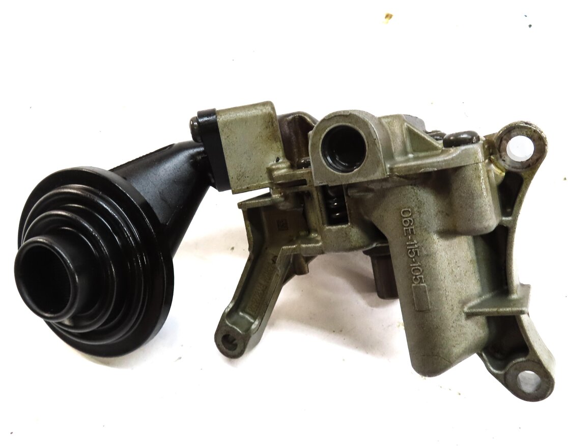 Thumbnail 9: 2014 PORSCHE CAYENNE (958) 3.0L HYBRID M06.EC ENGINE OIL PUMP 06E109361F