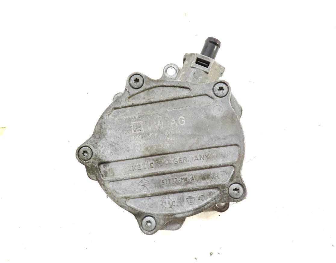 Thumbnail 5: 2014 PORSCHE CAYENNE 958 3.0L HYBRID M06.EC ENGINE BRAKE VACUUM PUMP 06F145100R