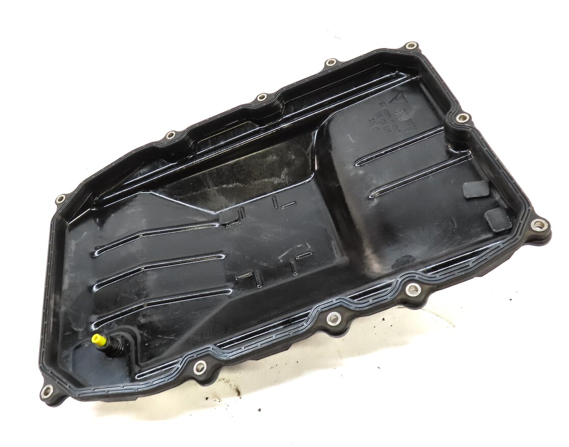 Thumbnail 3: 11-18 PORSCHE CAYENNE PANAMERA (958 970 G1) 3.0L HYBRID TRANSMISSION OIL PAN
