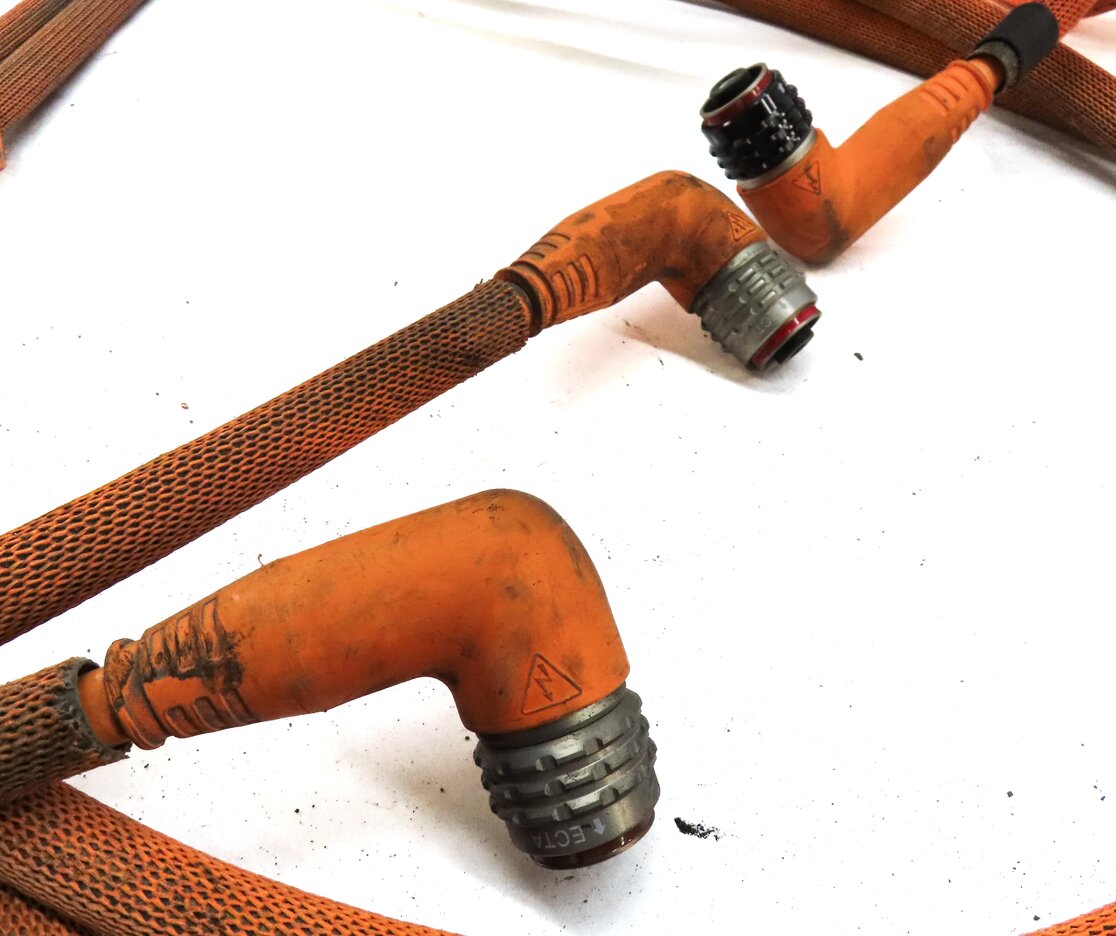 Thumbnail 6: 2014 PORSCHE CAYENNE HYBRID (958) HIGH VOLTAGE BATTERY CABLE WIRE WIRING HARNESS