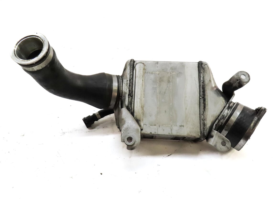 Thumbnail 5: 09-18 550i 750i X5 X6 F01 F10 E70 E71 4.4L N63 TURBO LEFT RIGHT INTERCOOLER SET