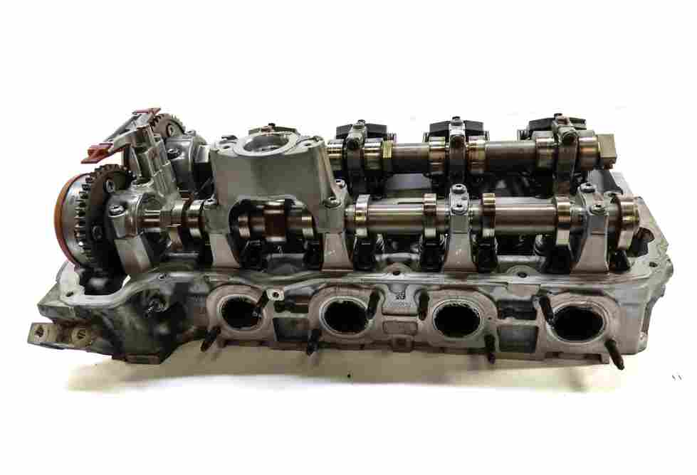 Thumbnail 4: 13-19 BMW 550i 650i 750i X5 X6 (F01 F10 F15) 4.4L N63 ENGINE RIGHT CYLINDER HEAD