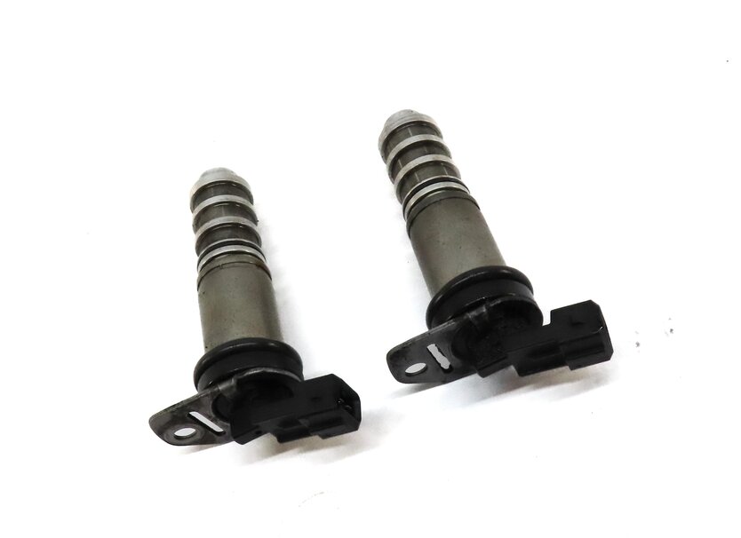 Thumbnail 3: 2013 BMW 750i (F01) 4.4L TURBO N63 ENGINE VANOS VVT TIMING SOLENOID SET 2