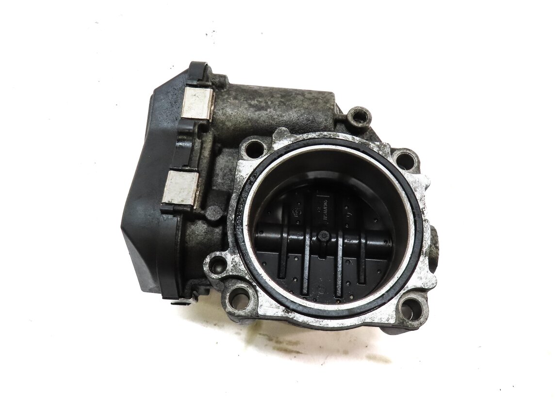Thumbnail 5: 08-18 BMW 5 7 X5 X6 X5M X6M (F01 F10 F12 F15 F16 F85) 4.4L N63 S63 THROTTLE BODY
