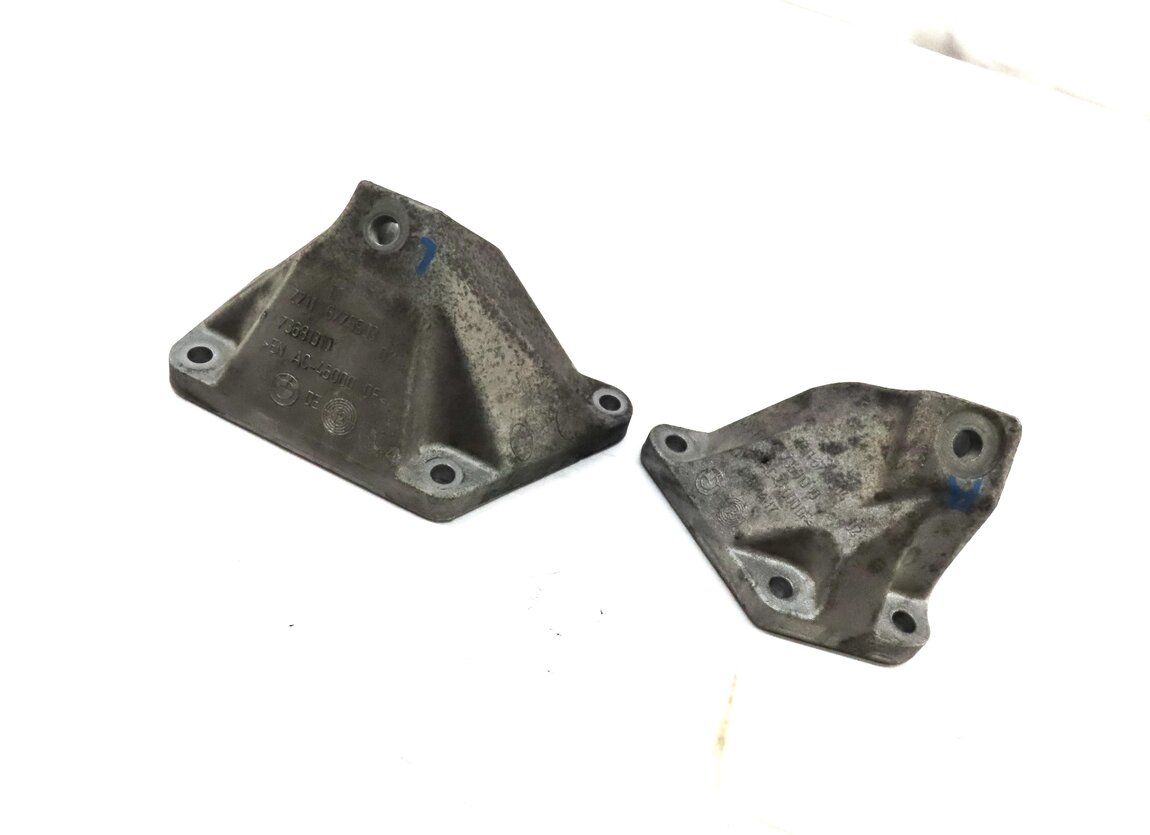 2013 BMW 750i (F01) 4.4L TURBO N63 LEFT & RIGHT ENGINE MOTOR MOUNT BRACKET SET2