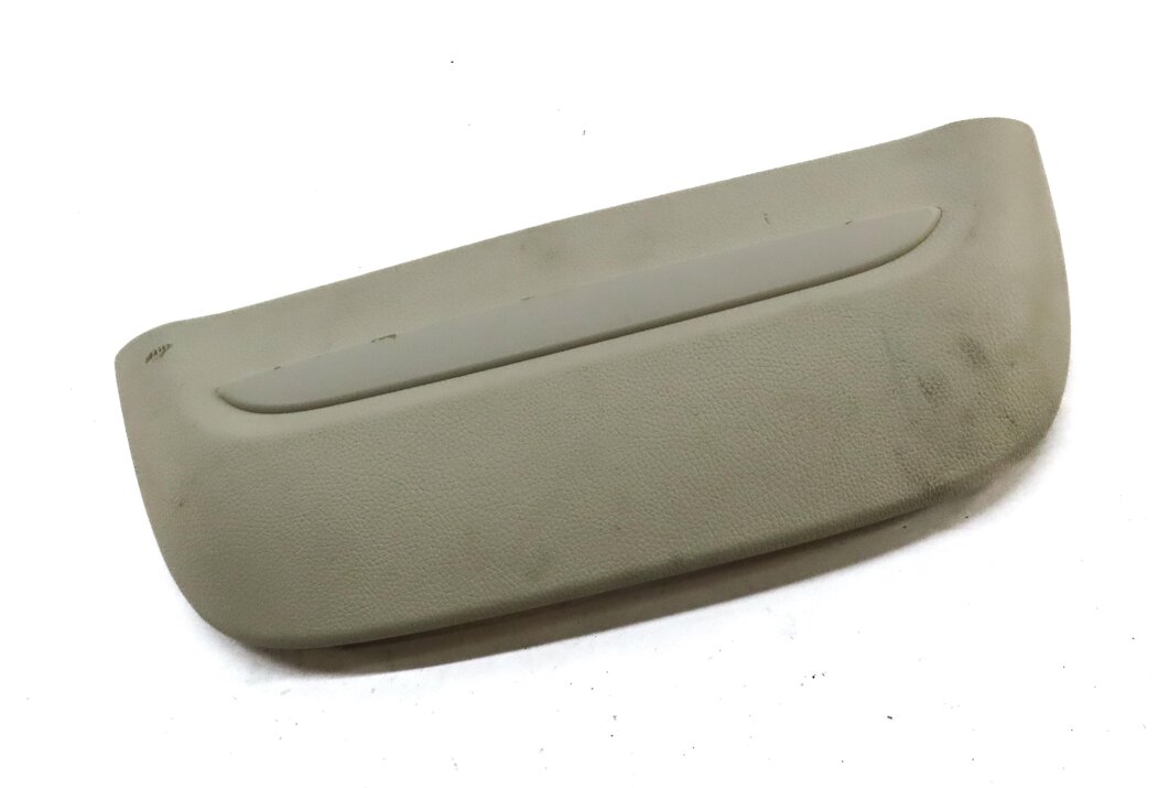 Thumbnail 3: 2013 BMW 750i F01 FRONT RIGHT PASSENGER UPPER SEAT BACK TRIM PIECE & LIGHT BEIGE