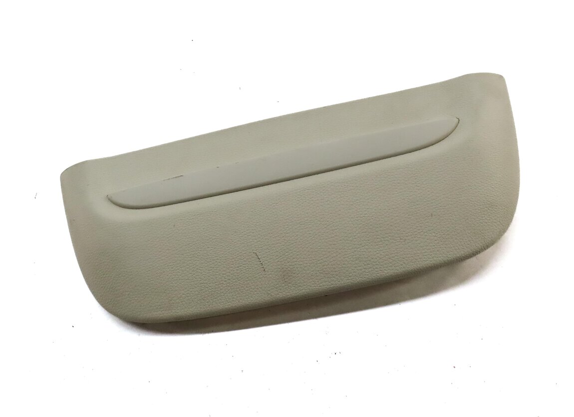 Thumbnail 3: 2013 BMW 750i F01 FRONT LEFT DRIVER UPPER SEAT BACK TRIM PIECE w/ LIGHT (BEIGE)