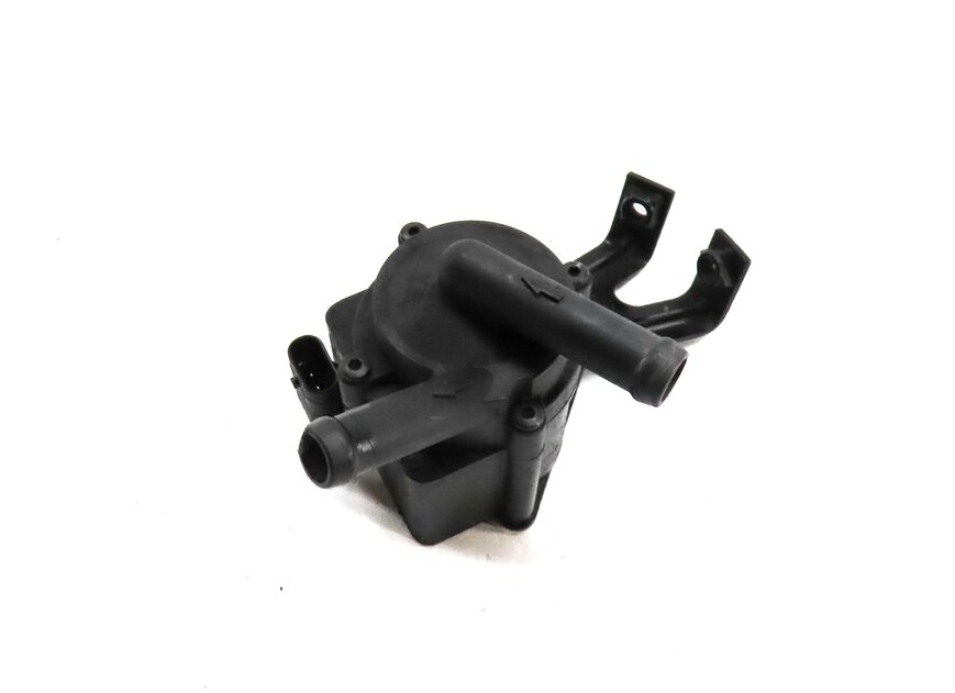 2013 BMW 750i (F01) 4.4L TURBO N63 ENGINE AUXILIARY ELECTRIC WATER PUMP 7629916