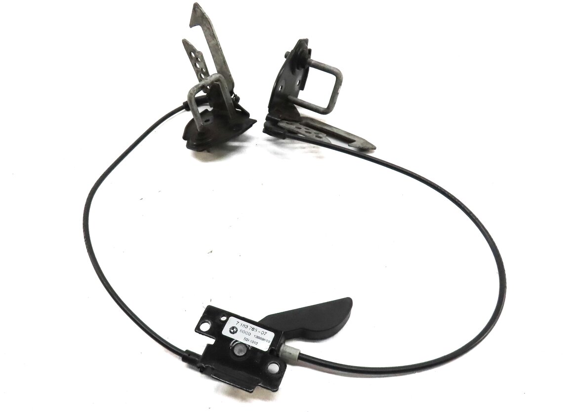 Thumbnail 4: 2013 BMW 750i F01 HOOD SAFETY CATCH HOOK LATCH SET 2 w/ CABLES & RELEASE HANDLE