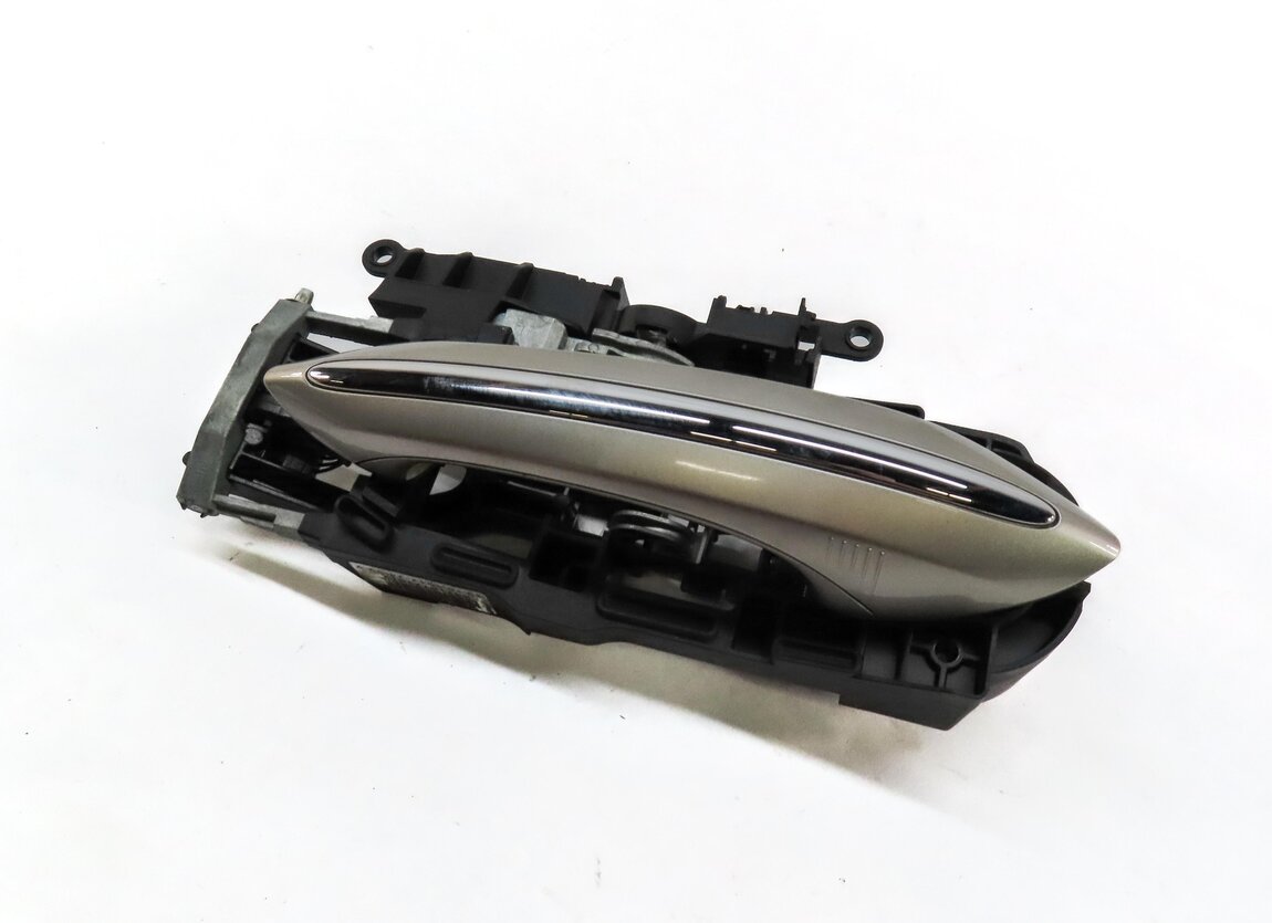 09-19 BMW 5 6 7 SERIES F01 F07 F10 F12 RIGHT FRONT COMFORT DOOR HANDLE CASHMERE