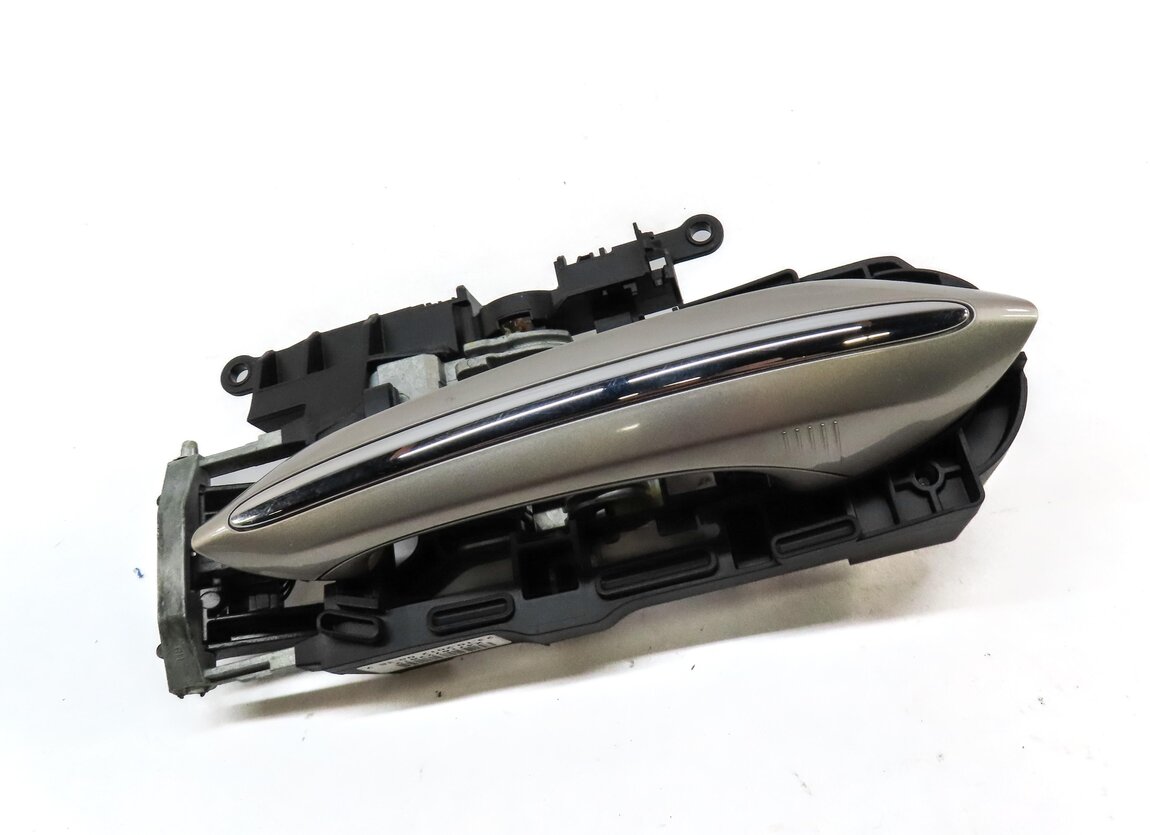 Thumbnail 3: 09-19 BMW 5 6 7 SERIES (F01 F07 F10 F12) RIGHT REAR COMFORT DOOR HANDLE CASHMERE
