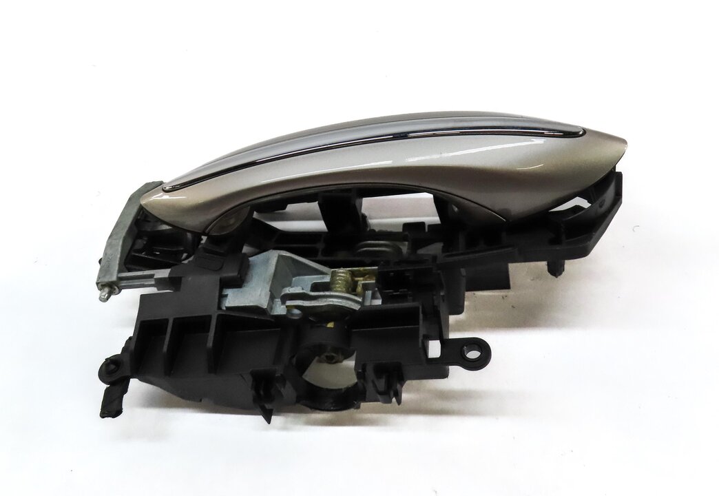 Thumbnail 2: 09-19 BMW 5 6 7 SERIES (F01 F07 F10 F12) LEFT REAR COMFORT DOOR HANDLE CASHMERE