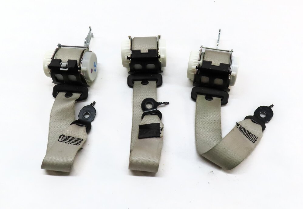 Thumbnail 2: 2013 BMW 750i (F01) REAR LEFT RIGHT & CENTER SEATBELT RETRACTOR SET 3 (BEIGE)