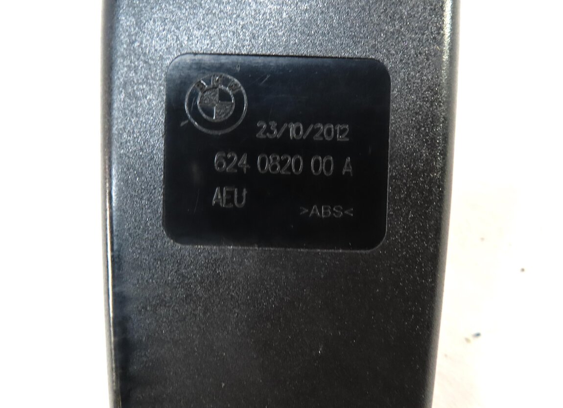 Thumbnail 7: 2013-2016 BMW 5 7 SERIES (F01 F10) FRONT LEFT DRIVER SEATBELT BUCKLE RECEIVER