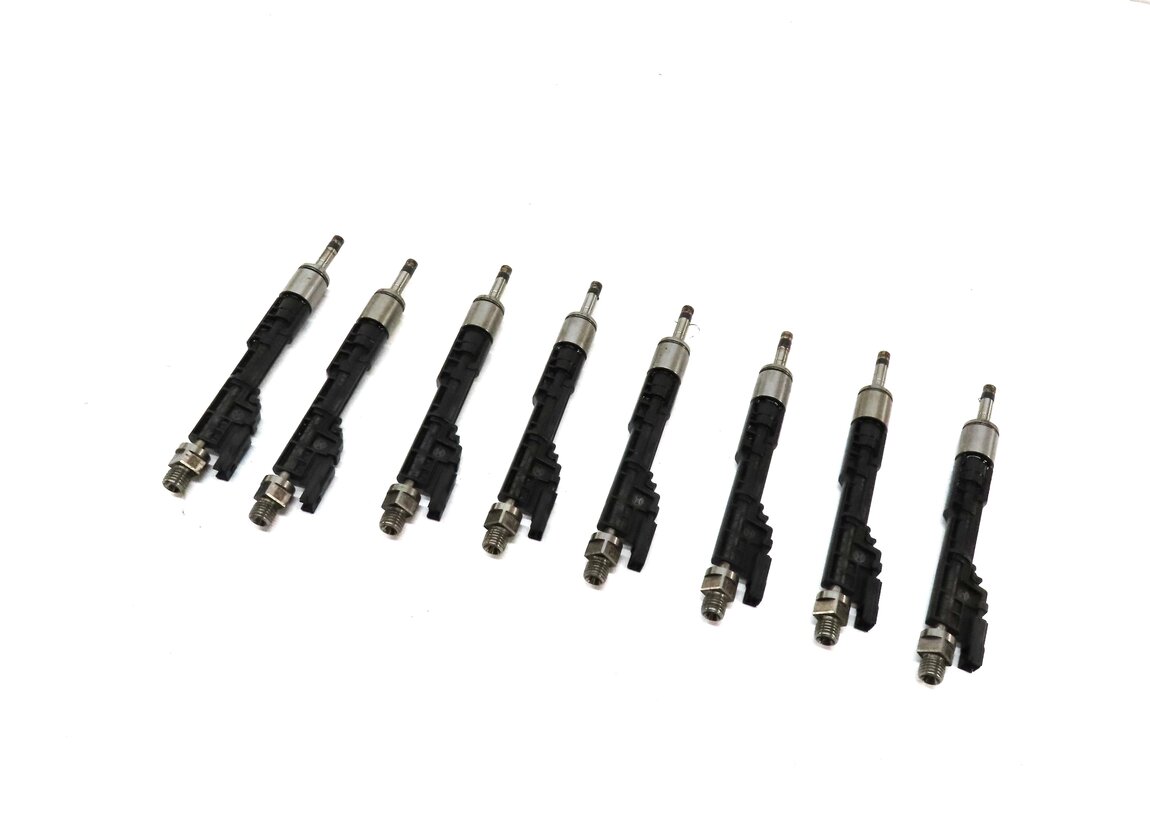 2012-2014 BMW 650i 750i M5 M6 (F01 F07 F10 F12) 4.4L N63 S63 FUEL INJECTOR SET 8