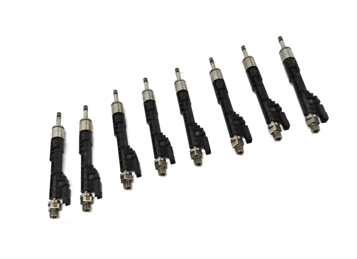 Thumbnail 3: 2012-2014 BMW 650i 750i M5 M6 (F01 F07 F10 F12) 4.4L N63 S63 FUEL INJECTOR SET 8
