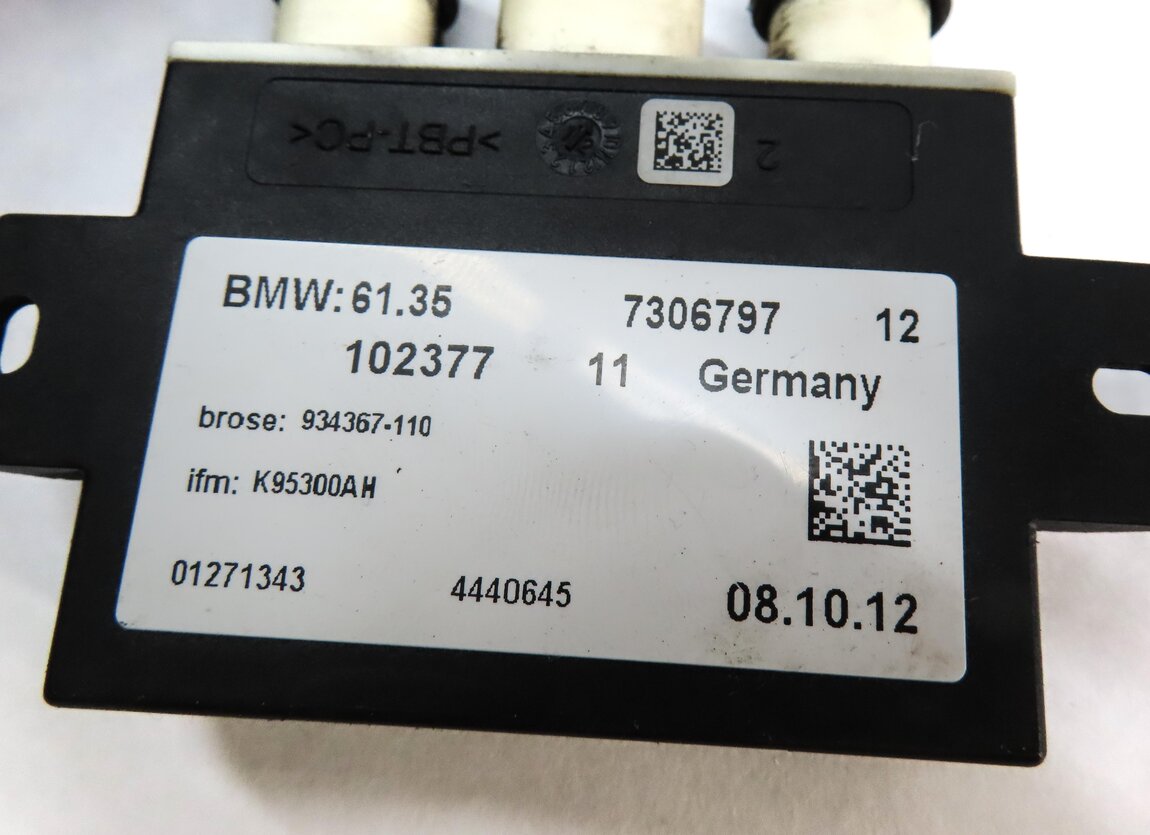Thumbnail 6: 12-17 BMW 3 4 5 7 X3 X6 (F01 F10 F30) TRUNK KICK PAD SENSOR SMART OPENER MODULE
