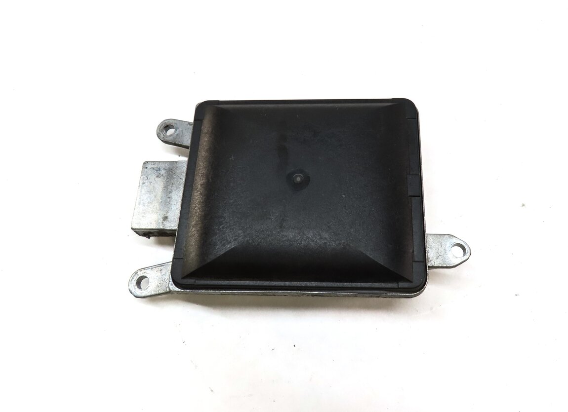 Thumbnail 5: 2013 BMW 750i (F01) REAR RIGHT BLIND SPOT RADAR SENSOR MODULE (MASTER) 6859179
