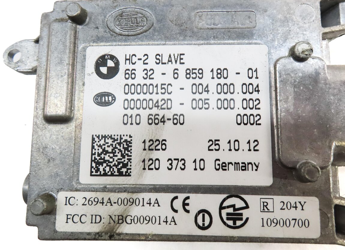 Thumbnail 4: 2013 BMW 750i (F01) BLIND SPOT RADAR DISTANCE SENSOR CONTROL MODULE (SLAVE)