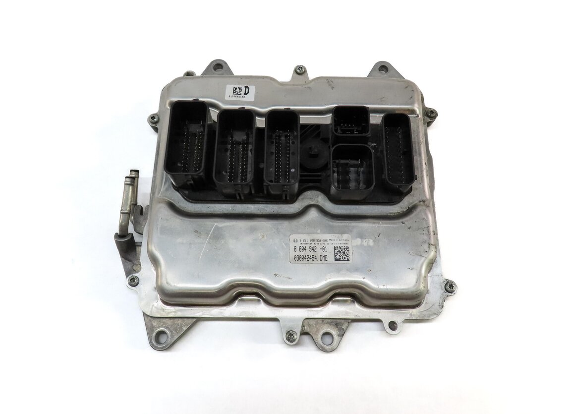 Thumbnail 4: 2013 BMW 750i (F01) 4.4L TURBO N63 CAS COMFORT ENGINE CONTROL MODULE & KEY SET