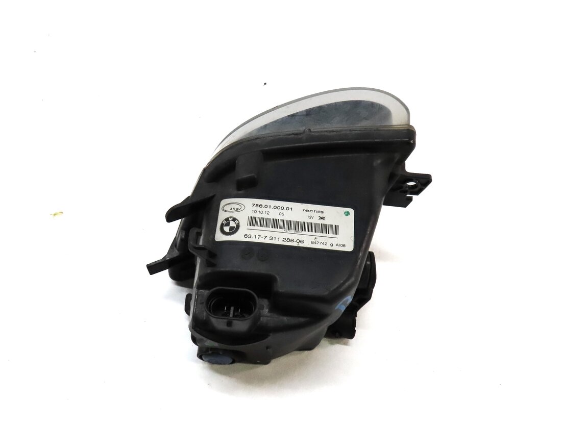 Thumbnail 5: 2013-2015 BMW 7 SERIES (F01) FRONT LEFT LOWER FOGLIGHT FOG LIGHT LAMP (LED)
