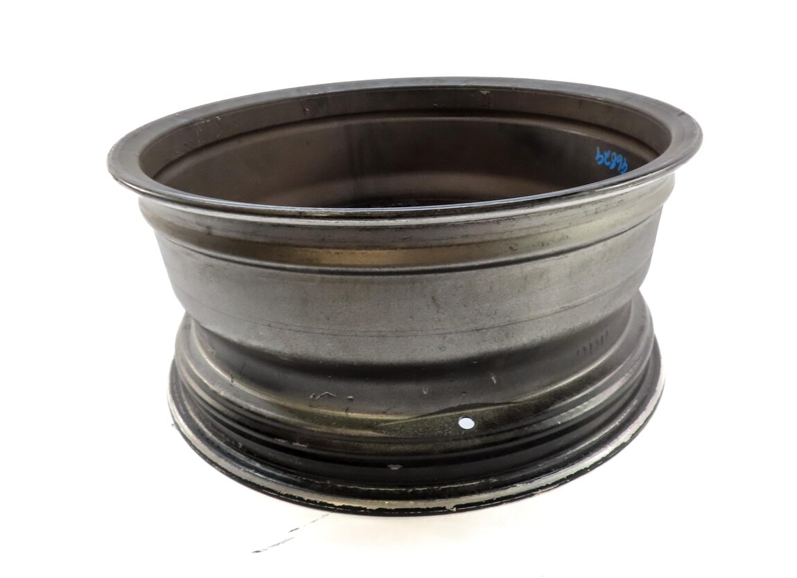 Thumbnail 6: 2006-2010 BMW 650i (E63 E64) 19x8.ALUMINUM 5 SPOKE WHEEL RIM (PAINTED BLACK)