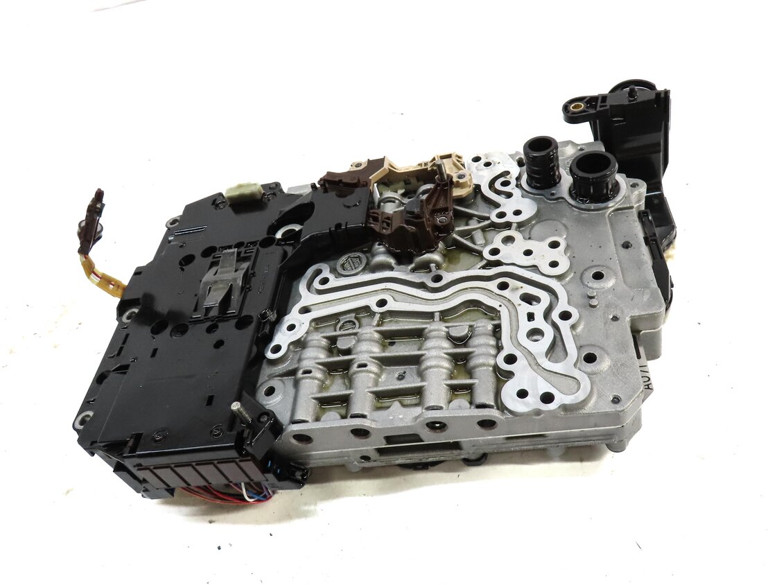 Thumbnail 2: 2013-2015 AUDI A6 (C7) 2.0L AWD QUATTRO - AUTO AUTOMATIC TRANSMISSION VALVE BODY