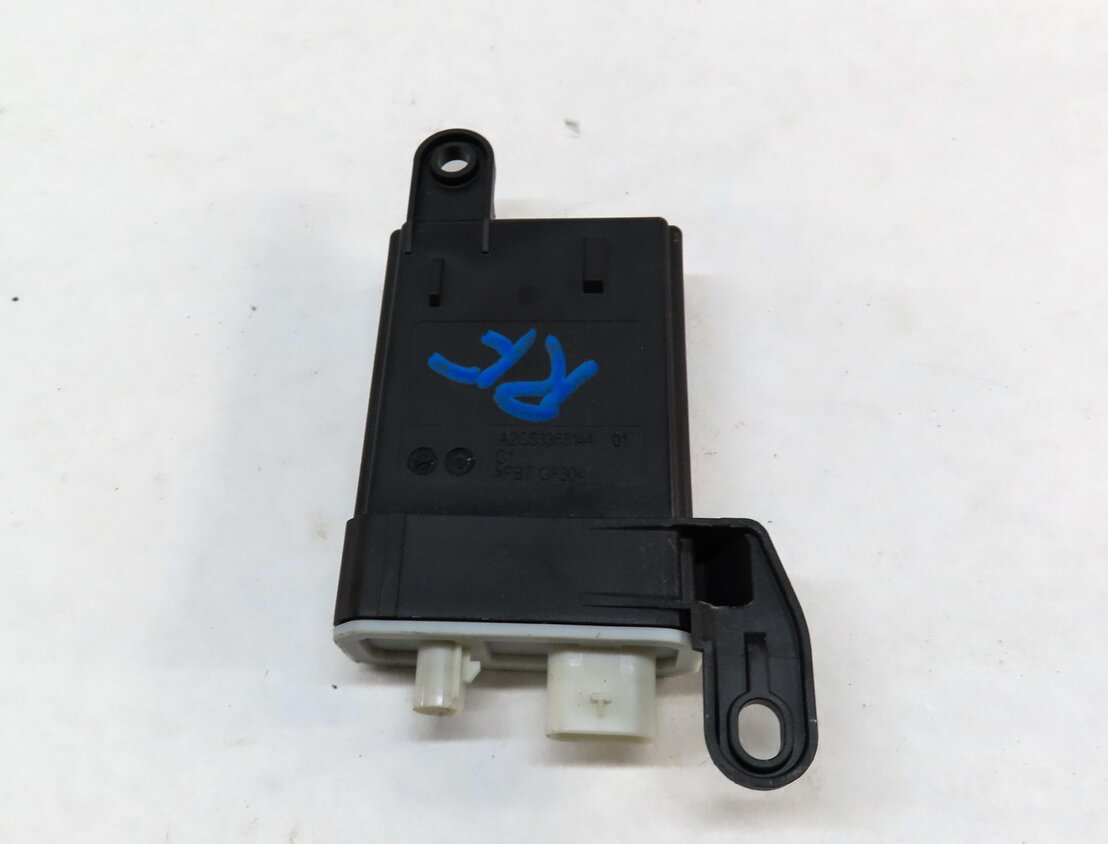 Thumbnail 5: 2014 AUDI A6 (C7) FRONT RIGHT PASSENGER SEAT OCCUPANCY SENSOR CONTROL MODULE