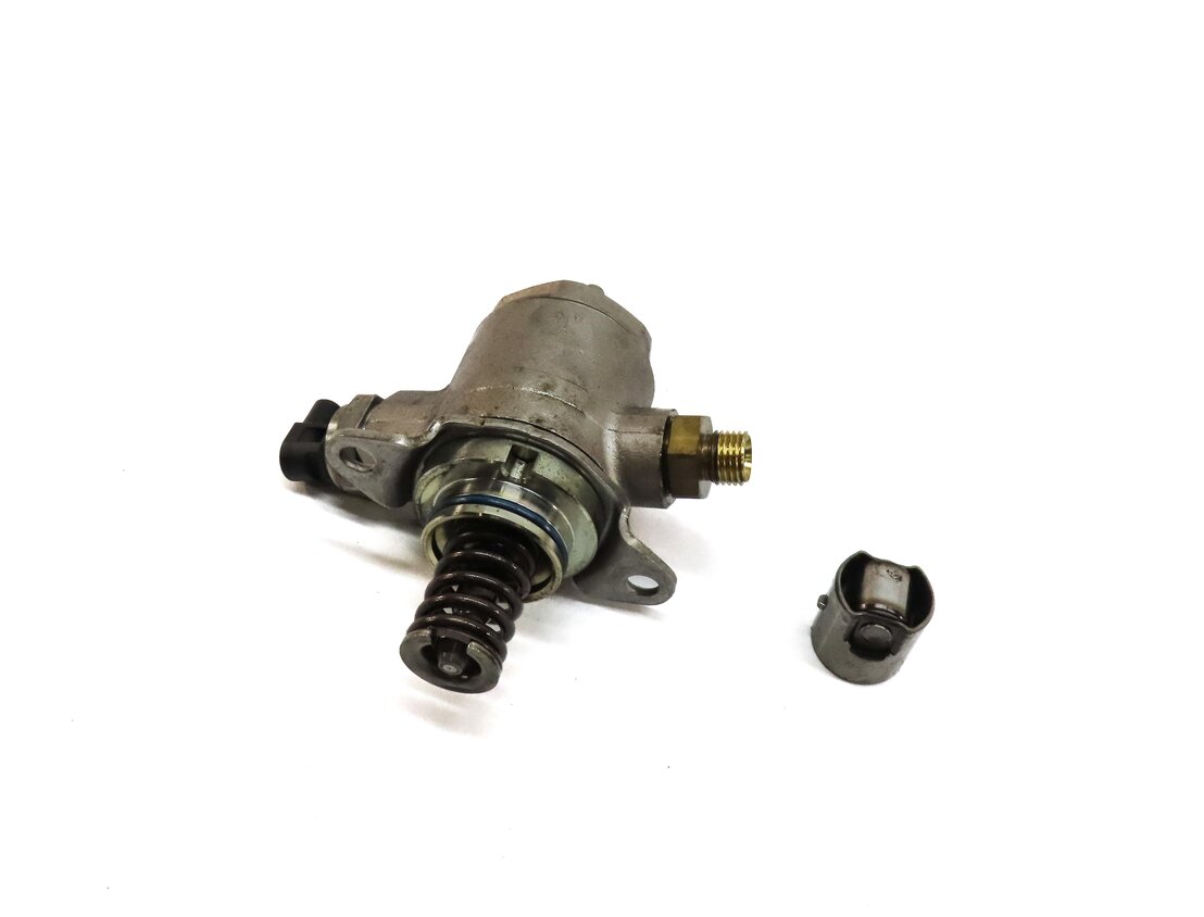 13-17 AUDI A4 A5 A6 Q5 TT (B8 C7 8K 8T 8R MK3) 2.0L ENGINE MECHANICAL FUEL PUMP