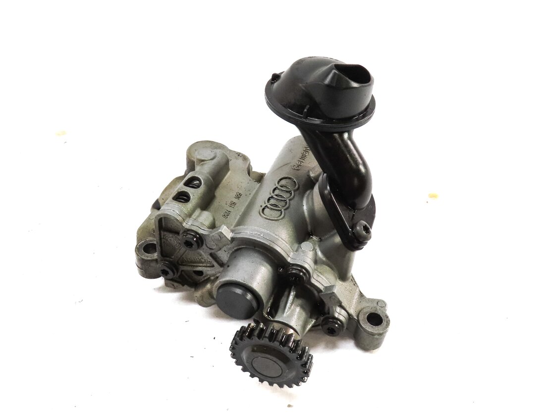 2014 AUDI A6 (C7) 2.0L TURBO CAED ENGINE OIL PUMP w/ PICKUP TUBE 06H115105