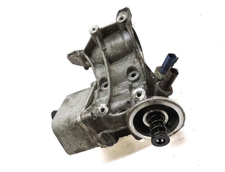 Thumbnail 3: 2014 AUDI A6 (C7) 2.0L TURBO CAED ENGINE OIL FILTER MOUNT BRACKET w/ OIL COOLER