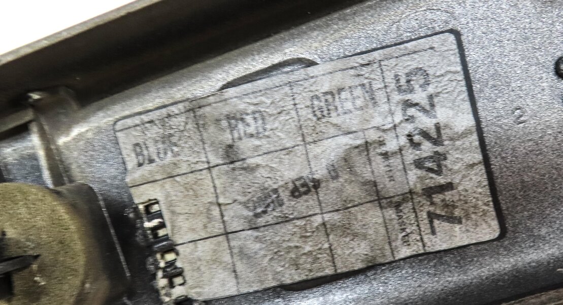 Thumbnail 8: 2008 RANGE ROVER SPORT (L320) REAR TRUNK HATCH TRIM PANEL DGP000192