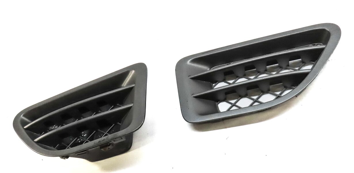 Thumbnail 3: 2008 RANGE ROVER SPORT (L320) FRONT LEFT & RIGHT FENDER GRILLE AIR VENT SET 2