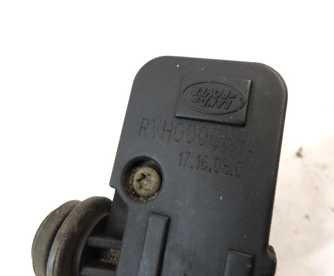 Thumbnail 7: 2008 RANGE ROVER SPORT (L320) AIR SUSPENSION TRANSFER RELIEF VALVE SET 3