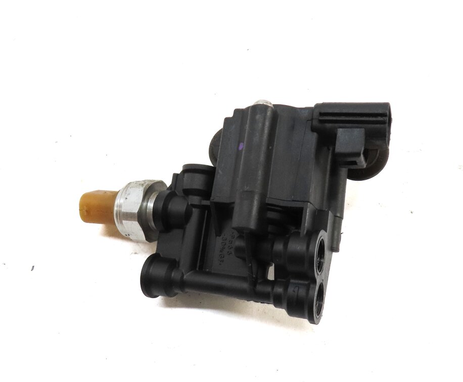Thumbnail 9: 2008 RANGE ROVER SPORT (L320) AIR SUSPENSION TRANSFER RELIEF VALVE SET 3