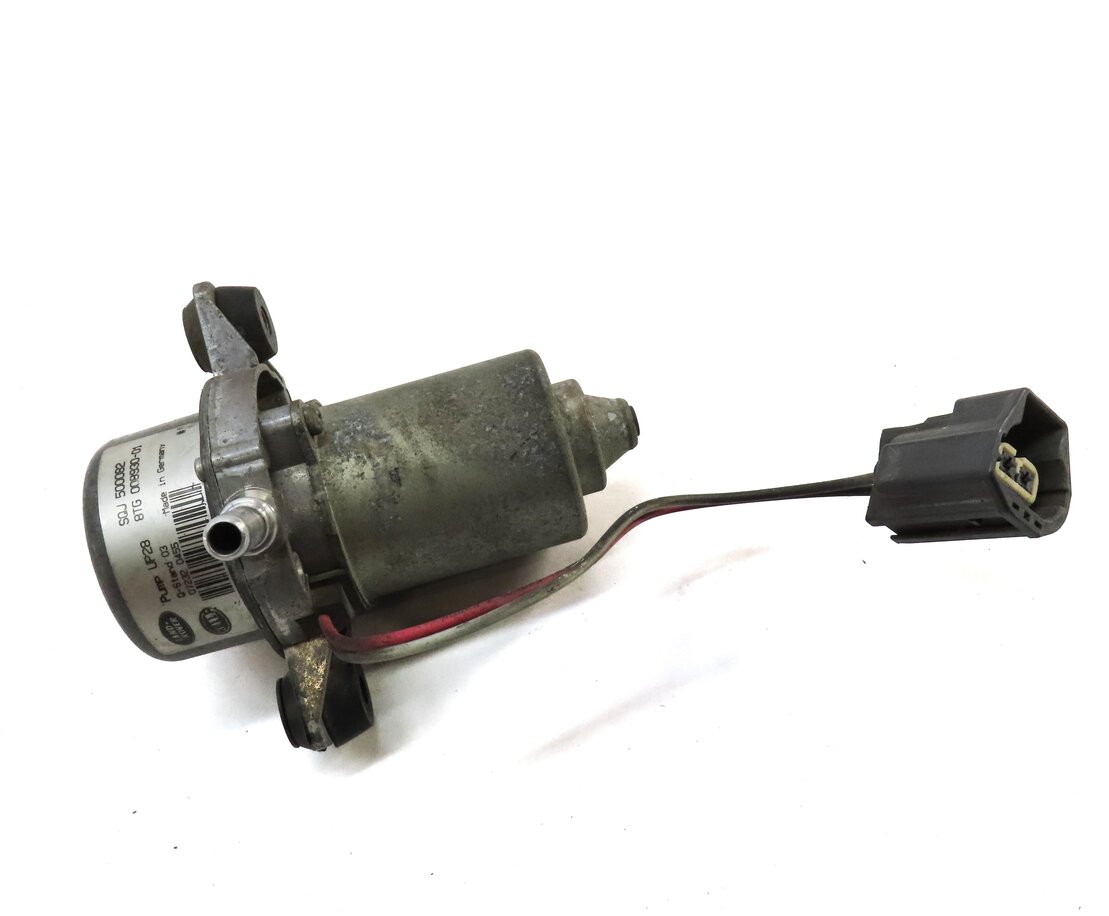 Thumbnail 3: 2005-2009 LAND ROVER LR3 - RANGE ROVER SPORT (L320 L322) BRAKE VACUUM PUMP