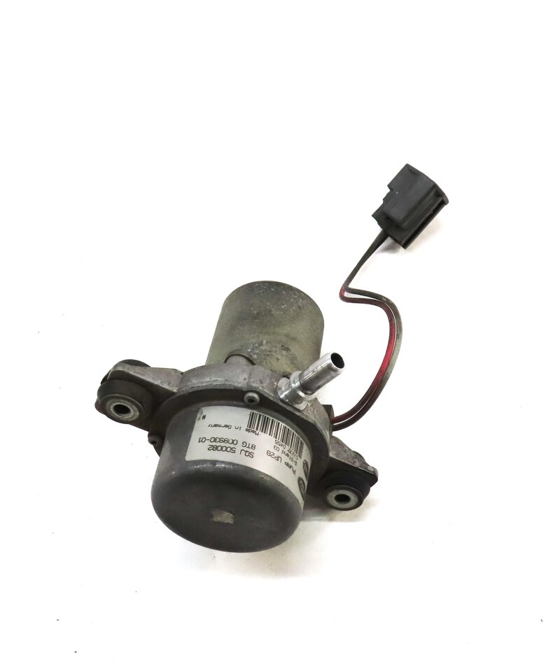 Thumbnail 4: 2005-2009 LAND ROVER LR3 - RANGE ROVER SPORT (L320 L322) BRAKE VACUUM PUMP