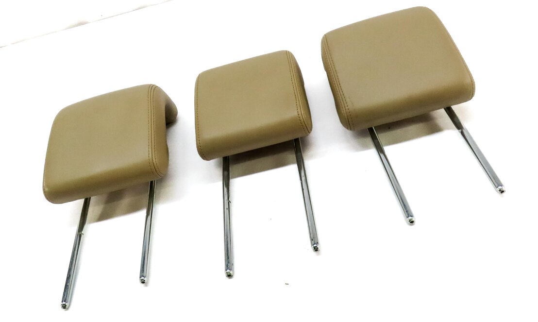 Thumbnail 3: 07-08 RANGE ROVER SPORT L320 REAR LEFT RIGHT CENTER HEADREST SET3 (ALPACA BEIGE)