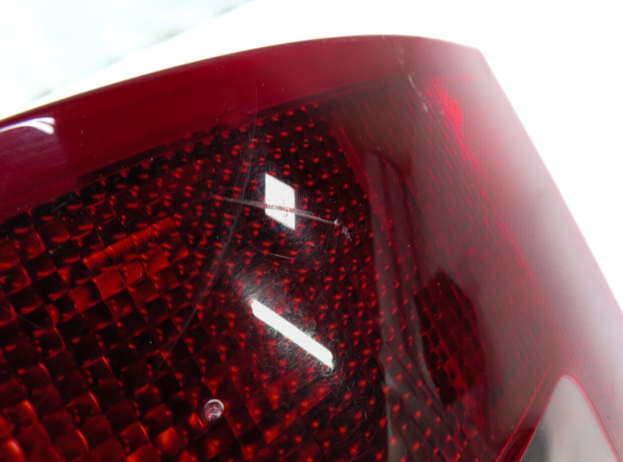 Thumbnail 6: 2006-2009 RANGE ROVER SPORT (L320) LEFT DRIVER TAILLIGHT BRAKE LIGHT LAMP
